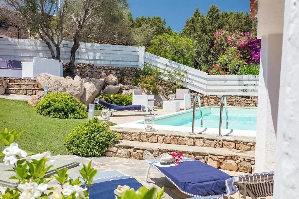 סאן תאודורו Villa Ginepro Con Piscina Privata