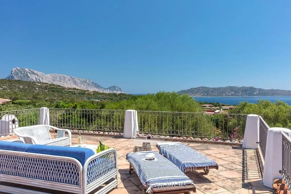 סאן תאודורו Villa Ginepro Con Piscina Privata
